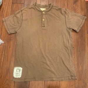 OP Surf Men's L Brown Short Sleeve Henley Button-Up‎ Shirt Top Relaxed Fit